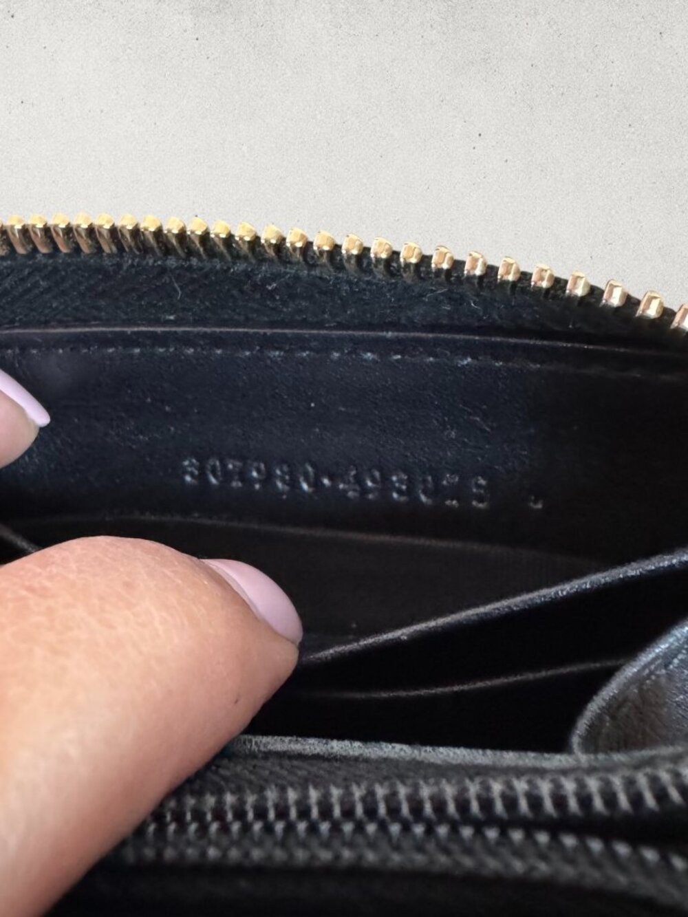 GUCCI Guccissima Leather Zip-Around Wallet. P0087 - Picture 5 of 15
